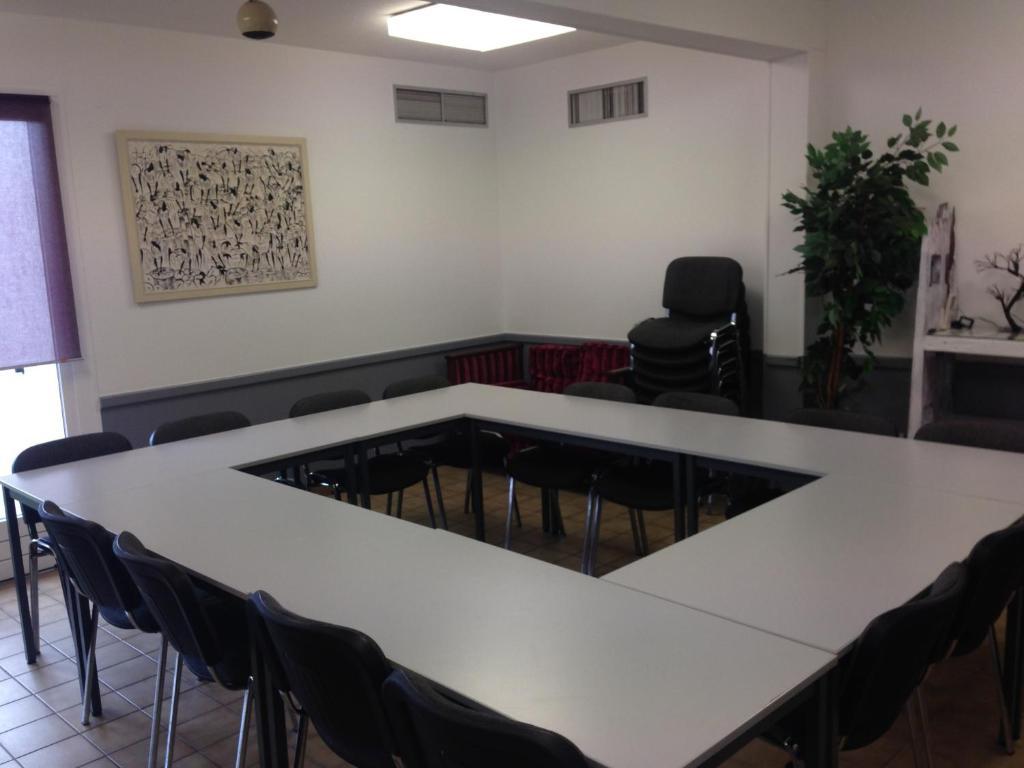 Contact Hotel Le Sud Montpellier Aeroport Parc Expo Arena Mauguio Ngoại thất bức ảnh